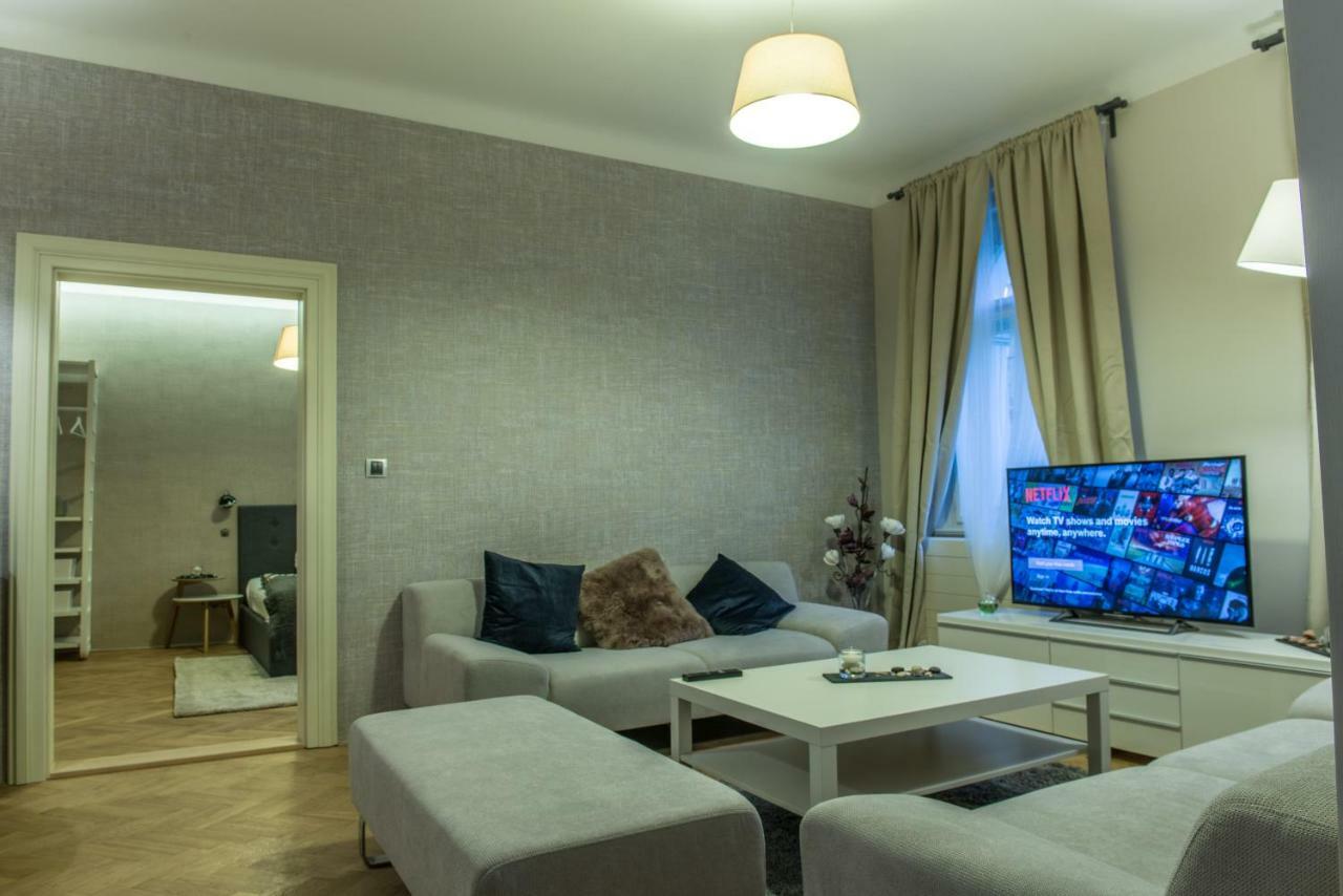 Exclusive 3 Bedroom Top-Notch Flat, Great Location Praga Exterior foto